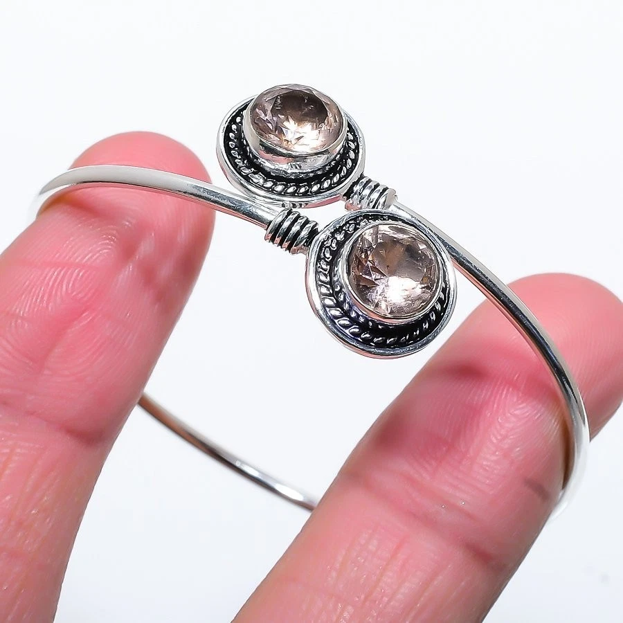 Brazalete ajustable de plata de ley 925 hecha a mano con piedras preciosas de morganita melocotón Foto 1 de 1