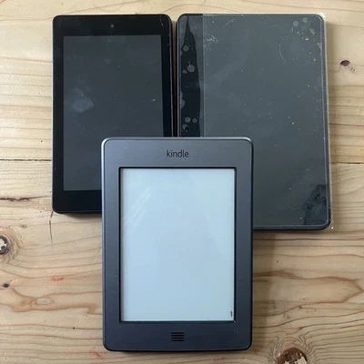Amazon Fire Kindle Tablets Lot Parts or Repair PW98VM C9R6QM D01200 - Image 1 of 4