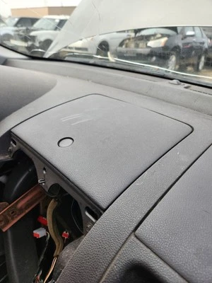 OEM Black 04-08 Ford Freestyle Taurus X UPPER DASH GLOVE BOX - Image 1 of 4