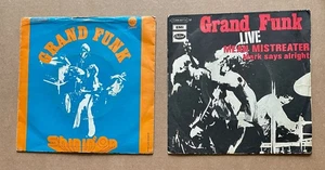 GRAND FUNK Lot 2 x 7" 45 (FRANCE) Shinin' on / Mean mistreater (Live) CAPITOL - Picture 1 of 5