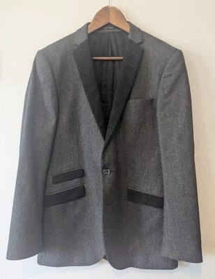 TIGER OF SWEDEN - Contrasted wool blend jacket - Sz 46 - Image 1 of 4