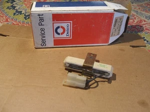 New OEM 22040862 GM 1982 TO 1985 CAMARO Z28 FAN CONTROL KIT Resistor NOS - Picture 1 of 13