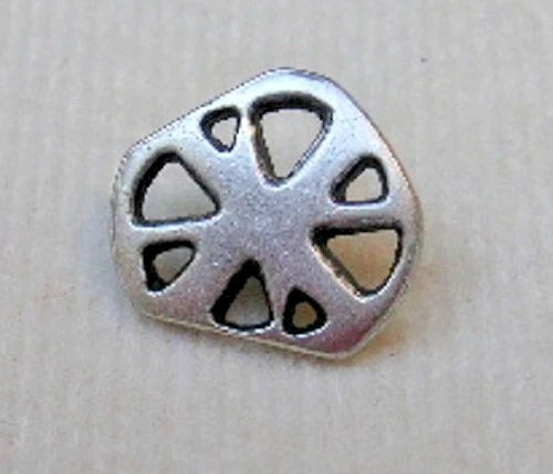 Knopf Metall silber antik matt ca. 20x18 mm Design Knöpfe modern - Bild 1 von 1