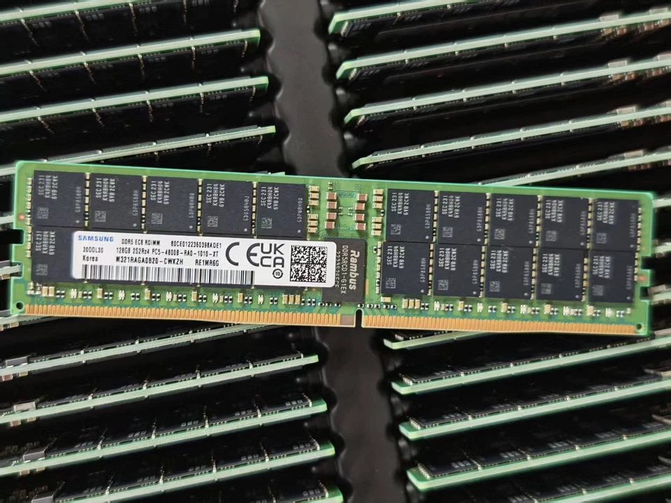Samsung 128GB DDR5 RAM PC5-4800Mhz ECC RDIMM M321RAGA0B20-CWK - Image 1 of 1