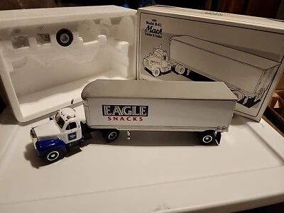 1994 First Gear 1960 Mack модель B-61 трактор прицеп Eagle закуски #4 #19-1394 - Изображение 1 из 4