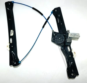 12-18 BMW F30 335i 320i SEDAN DOOR WINDOW REGULATOR MOTOR FRONT RIGHT 010925B - Picture 1 of 4