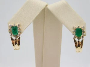 LOVELY VINTAGE 14K SOLID YELLOW GOLD DIAMOND EMERALD STONE EARRINGS - Picture 1 of 10