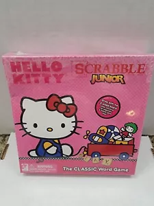 Hasbro Hello Kitty Scrabble Jr. Der Klassiker Brettspiel 2-seitig Neu in OVP Kartonschaden - Bild 1 von 5