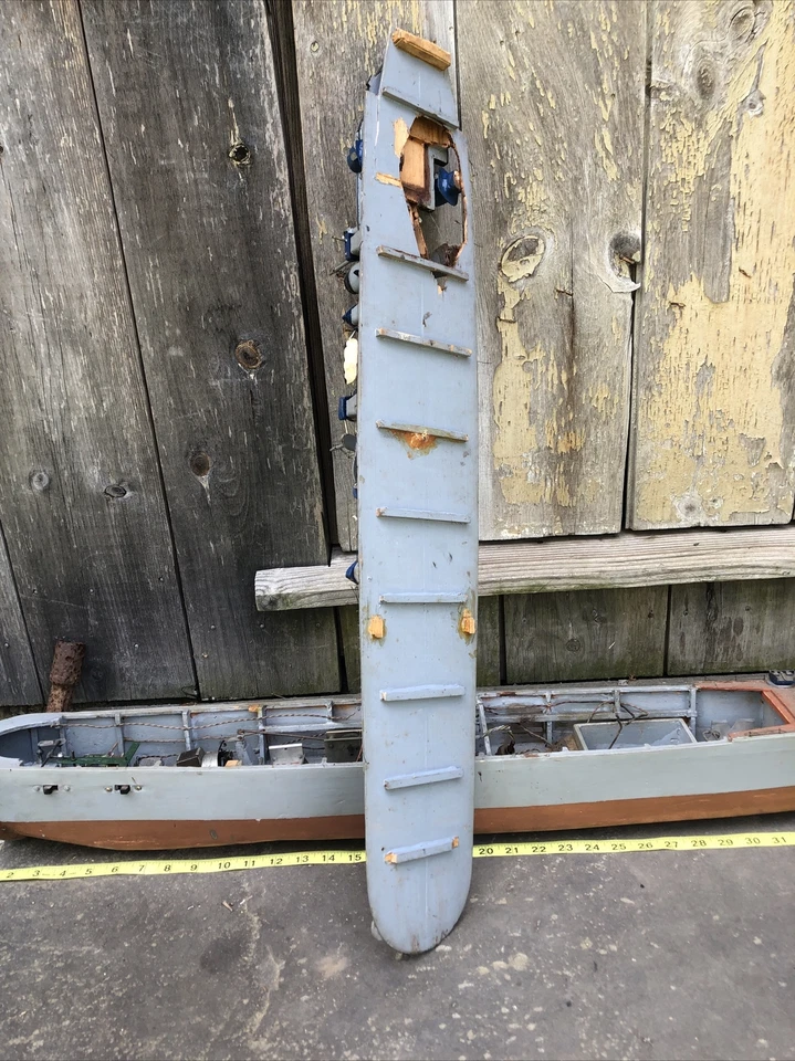 Vintage 1950's BATTLESHIP Radio CONTROL Ship Model 48” For Restoration - Image 1 of 4