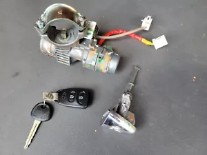 ๐ 2010 2011 2012 HYUNDAI TUCSON Ignition Switch Door Lock Cylinder Factory OEM - Picture 1 of 10