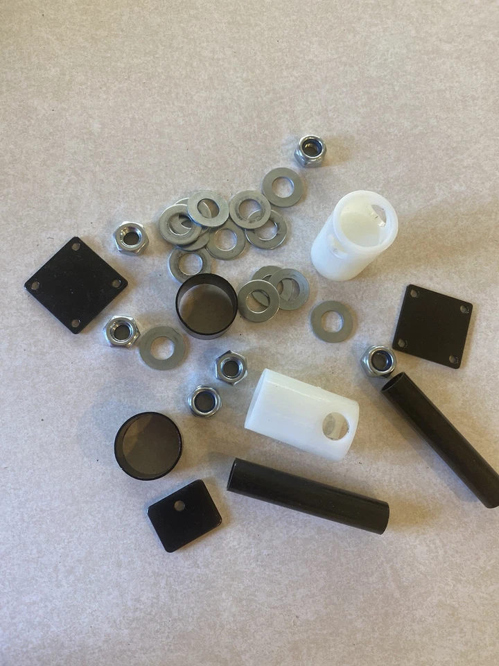 Disney Princess Mercedes: Ruedas de acción: collares/bujes/espaciadores del eje trasero + juego Foto 1 de 1