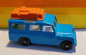 Vintage 1960s Lesney Matchbox No. 12 Land Rover Safari Blue w/luggage - Picture 1 of 3