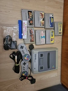 Nintendo SNES/Super Famicom konsole Mit 7 Power Spielen + 2 gamepads & EU Fähig - Bild 1 von 3