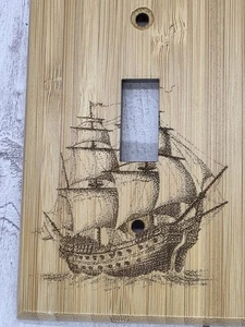 Interruttore a levetta da parete in legno di bambù copertura 1 velocità piastra da parete con laser nave alta immagine - Foto 1 di 7