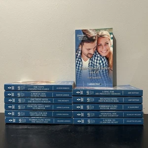 Harlequin Medical Romance LARGER PRINT Lot of 12 (Mar-Apr 2022) Paperback - Imagen 1 de 6