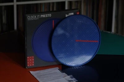 KIKKERLAND часы это: Presto Horloge Presto Milton Glaser графический меняется часы - Изображение 1 из 3