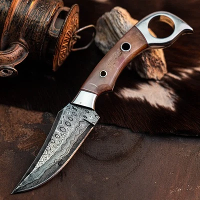 Gift-Ready 9.2" Damascus / Steel Knife Full Tang Hunt it Hunt + Leather Sheath - Image 1 of 4