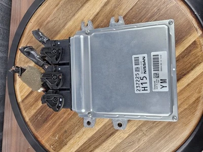 Módulo de computadora Infiniti Q50 2014-2015 motor OEM ecu ecm dme tracción trasera 3,7 L V6 Foto 1 de 4