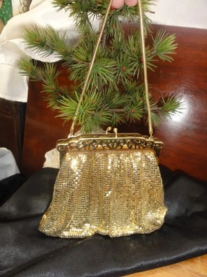 Vintage Whiting & Davis Gold Metal Mesh Evening HandBag Purse Snake Chain Handle - Image 1 of 4