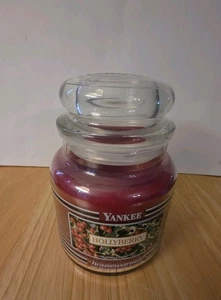 Yankee Candle Hollyberry Housewarmer Black Band Candle 14,5 oz - Bild 1 von 6