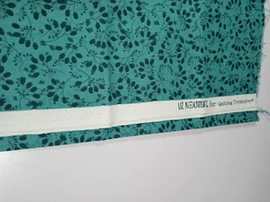 Timeless Treasures Fabric Liz Kolansky 14" x 44"  100% Cotton Green Background - Picture 1 of 2