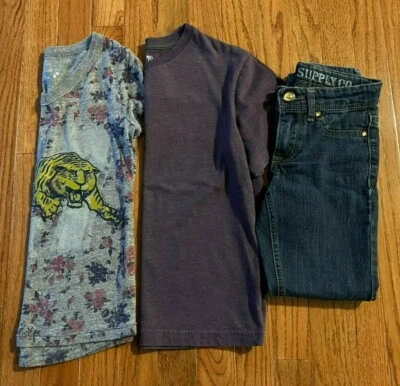 * Lote de 3 camisetas Mossimo Girl's Jeans tamanho 7 camiseta média Wildcat - Imagem 1 de 4