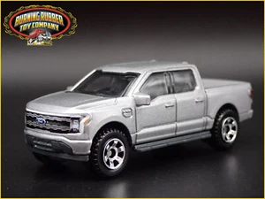 2022-2025 FORD F150 Fulmine Pick-Up Camion Argento 1/64 Scala Diecast Vettura - Foto 1 di 8