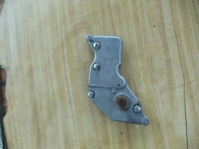 Kawasaki ZL1000 1987 Eliminator ZL 1000 freno trasero soporte de montaje maestro con pernos Foto 1 de 4