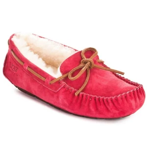 NWTAuthentic UGG AUSTRALIA DAKOTA 5612JTRD RED Suede Unisex Moccasin Slipper$120 - Picture 1 of 10
