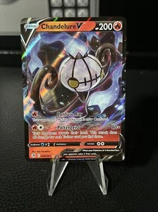 GCC Pokémon Lampadario V Colpo Fusione 039/264 Olo Ultra Raro - Foto 1 di 2