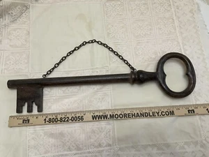Skeleton Key  20” Solid Metal With Chain For Hanging GREAT DECORATOR PIECE - Picture 1 of 7
