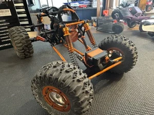 1/10 Axial XC-1 Scorpion Crawler   - Picture 1 of 24