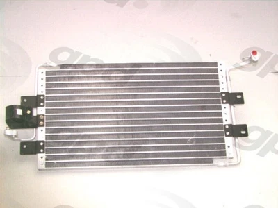 Condensador AC Global Parts Distributors 4932C para 98-06 Volkswagen Beetle - Imagem 1 de 4