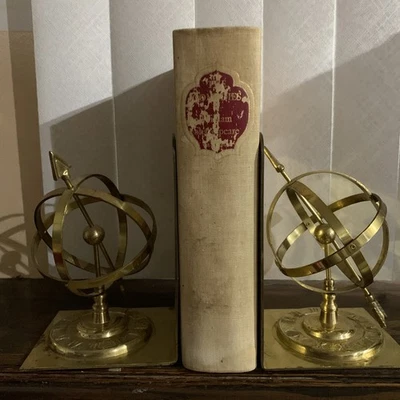 The Comedies of William Shakespeare Heritage Press (1958 Hardcover) - Image 1 of 4