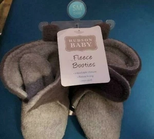 Hudson Baby Baby Fleece Lined Booties with Non Skid Bottom NWT SIZE SMALL GRAY - Picture 1 of 2