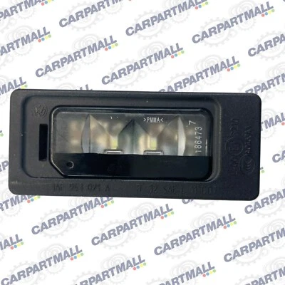 Luz de matrícula trasera izquierda Volkswagen Jetta 2015 2016 2017 3AF943021A Foto 1 de 4