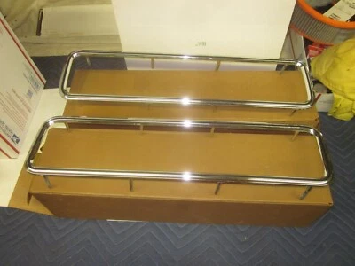 Biseles de luz trasera cromados AMC Ambassador Matador 1974-78 3671734 3671735 OEM Foto 1 de 4