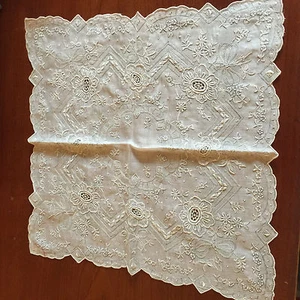 Antikes stark besticktes hell ecru Braut Hochzeit Taschentuch Taschentuch - Bild 1 von 7