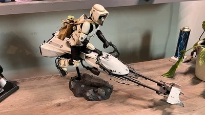 Bicicleta Speeder Hot Toys Star Wars 1:6 The Mandalorian Scout Trooper TMS017 Foto 1 de 4