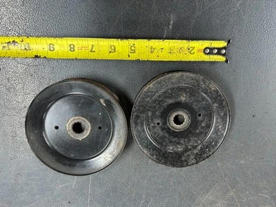 Craftsman DYT 4000 917.275900 deck mandrel  pulleys  # 153535 - Image 1 of 4