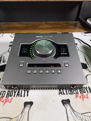 Universal Audio Apollo Twin X Duo Heritage Edition Thunderbolt 3 Audio Interface - Image 1 of 4
