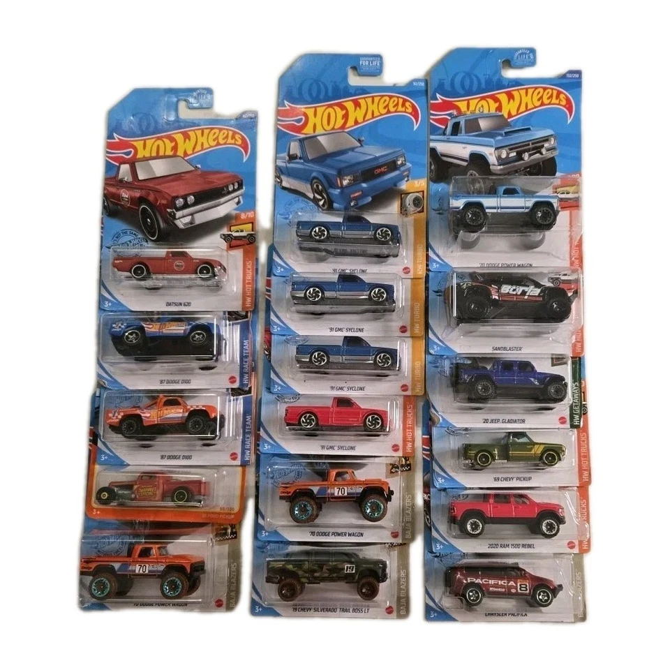 Hot Wheels|GMC Syclone|Dodge|Diecast|Grandes rellenos de medias 🎅 Foto 1 de 4