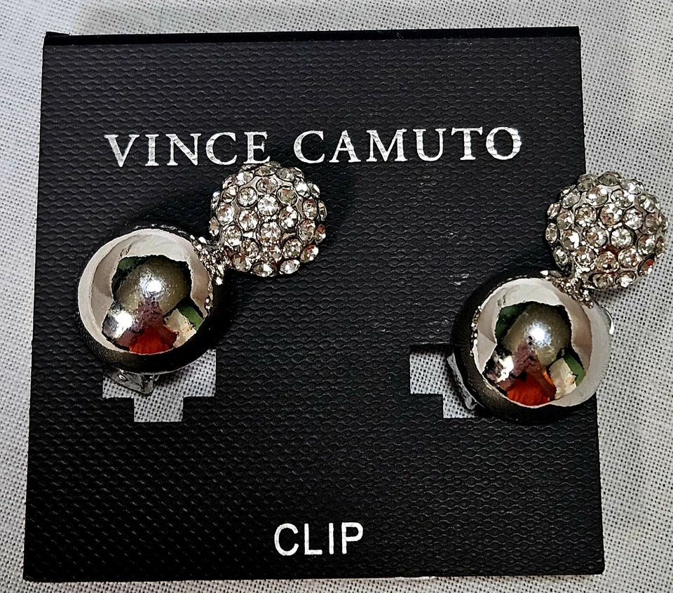 Pendientes de clip Vince Camuto pavé bola de cristal tono plata J14-3472 Foto 1 de 2