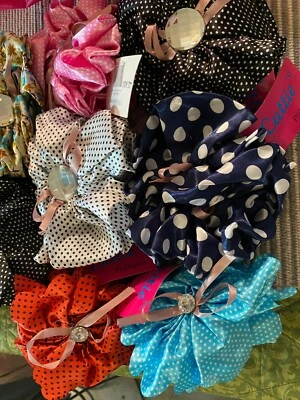 8 Cutie Surtido Niñas Damas LAZO DE PELO Garra CLIP CINTA SATINADA Nuevo Foto 1 de 4