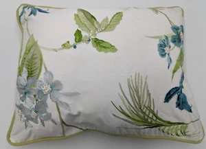 2-PACK Luxury Cushion Floral Green Print Embroided Down Feather Filled 40x35cm - Picture 1 of 2