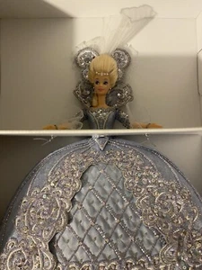 Madame du Barbie Puppe von Bob Mackie Limited Edition 1997 Mattel #17934 - Bild 1 von 5