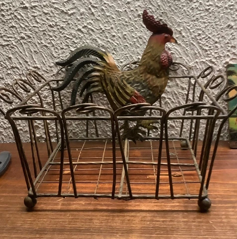 Chicken Wire Basket w/ Metal Rooster  8 inch French Country Farmhouse Kitchen Cover