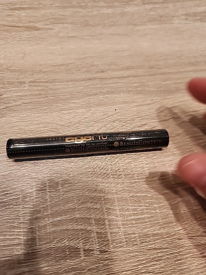 BeautiControl Secret Agent Licensed To Fill Lip Primer .07 oz sealed. - Image 1 of 4