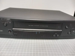 Grabadora de video casete Hitachi VT-MX905EUK VHS VCR - REPUESTOS O REPARACIÓN - Imagen 1 de 13