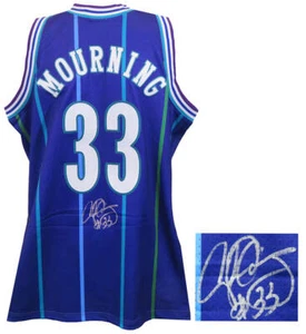 Alonzo Mourning signiertes Hornets 1994 lila M&N Authentic Trikot - SCHWARTZ COA - Bild 1 von 2